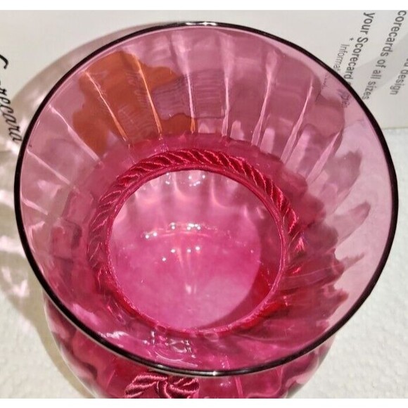 Vintage 1960s  PILGRIM "Cranberry" BLOWN-GLASS Vertical Rib Paneled Vase - Picture 7 of 11